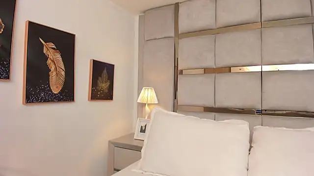 AmbarJensen online show from October 2025 12:45:02 PM