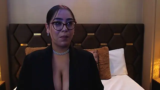 DevonPiers online show from January 2025 03:07:01 PM