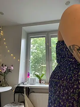 SuzieMurray online show from May 2026 08:23:01 AM