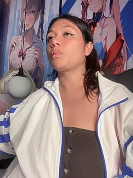 Im Little online show from February 2025 03:02:02 AM