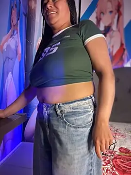 Im Little online show from October 2025 03:17:02 AM