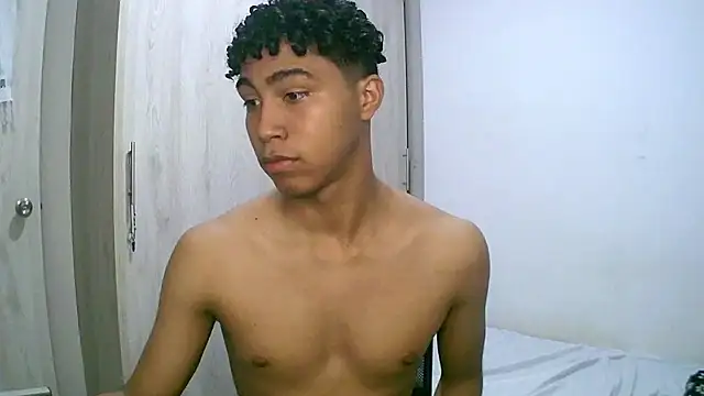 sexy diamante  online show from November 2025 11:37:02 PM