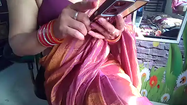 sexy-honey09 online show from January 2026 08:29:02 AM