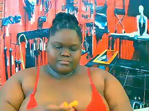 EbonyHotBuns online show from November 2025 07:01:02 PM