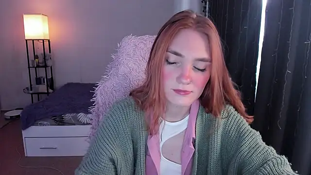 ReddHotPipper online show from February 2026 03:35:01 AM