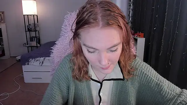 ReddHotPipper online show from February 2026 03:40:01 AM