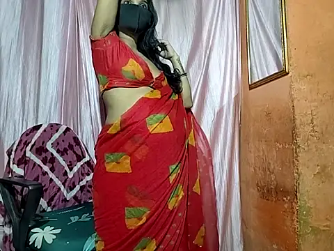 poojaxxx65 online show from October 2025 11:00:02 PM