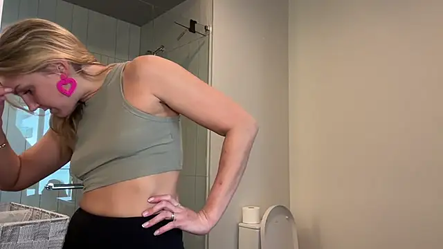 Graciemae baexx online show from February 2025 09:21:02 PM