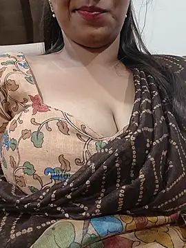 Sexy-Shalinii online show from May 2026 02:14:01 PM
