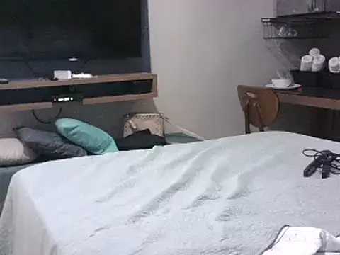 pornstarbrezillian online show from February 2025 10:43:01 PM