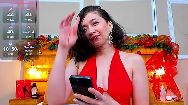 Snapshot of adarussell chatting on December 2024 01:06:02 PM adarussell online show from December 2024 01:06:02 PM