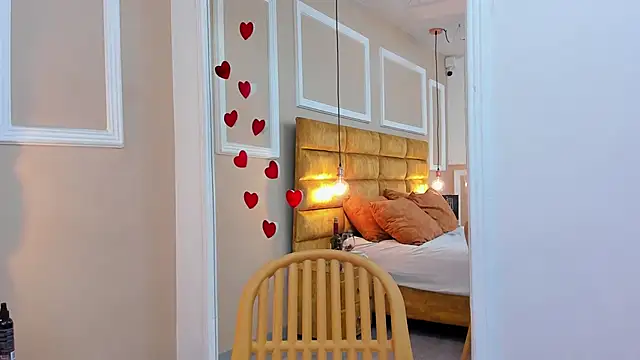 Snapshot of adarussell chatting on February 2025 07:23:01 PM adarussell online show from February 2025 07:23:01 PM