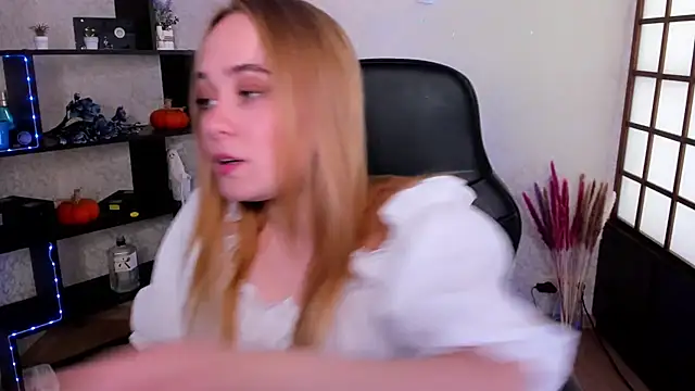 LianaBright online show from December 2024 03:15:02 AM