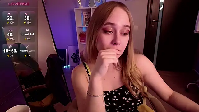 LianaBright online show from December 2024 05:42:02 AM