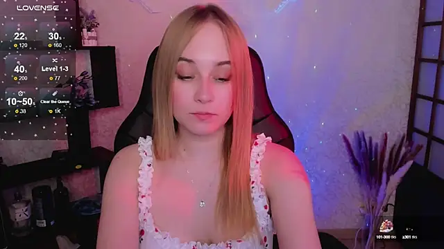 LianaBright online show from March 2025 02:01:02 AM