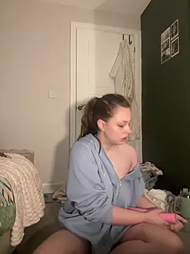 Snapshot of Krystal_Tx chatting on March 2025 09:05:02 AM Krystal Tx online show from March 2025 09:05:02 AM