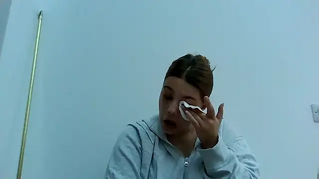 Snapshot of Krystal_Tx chatting on October 2025 07:18:02 AM Krystal Tx online show from October 2025 07:18:02 AM