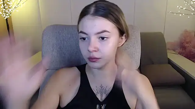 Snapshot of Ritaneer chatting on March 2025 09:09:02 AM Ritaneer online show from March 2025 09:09:02 AM