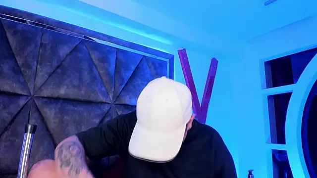 AbbySmiitth  online show from January 2026 10:25:02 PM