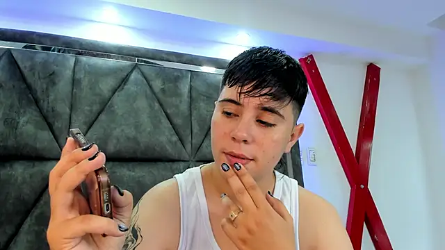 AbbySmiitth  online show from March 2026 10:05:02 PM