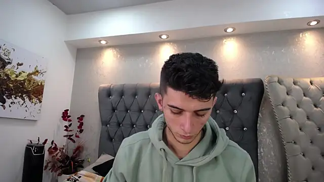 Snapshot of MrWilliseo chatting on January 2025 08:10:02 PM MrWilliseo online show from January 2025 08:10:02 PM