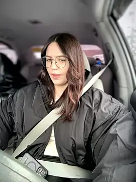 meow girl online show from January 2026 11:59:02 AM