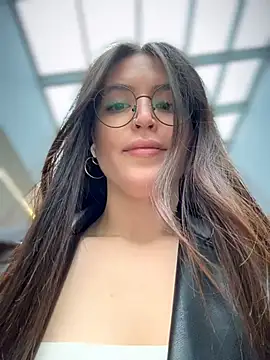 meow girl online show from April 2026 09:54:02 AM