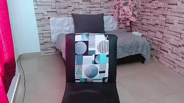 Vanse lust online show from December 2024 06:05:01 PM