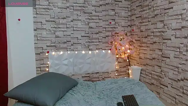 Vanse lust online show from February 2025 12:20:02 AM