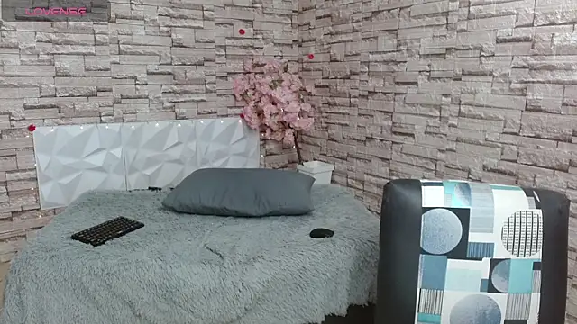 Vanse lust online show from March 2025 01:27:02 AM