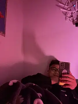 lixiaoshuai8 online show from February 2026 05:33:02 AM