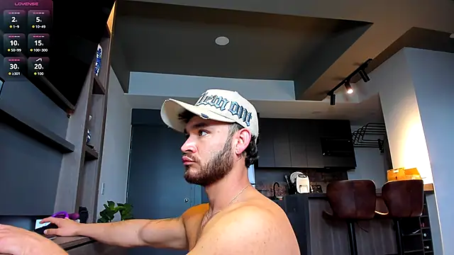 Maximo Marcelo online show from October 2025 11:11:01 AM