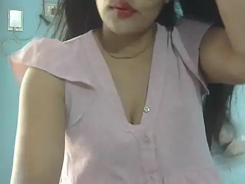 Snapshot of Nehasingh2024 chatting on April 2026 07:14:01 AM Nehasingh2024 online show from April 2026 07:14:01 AM