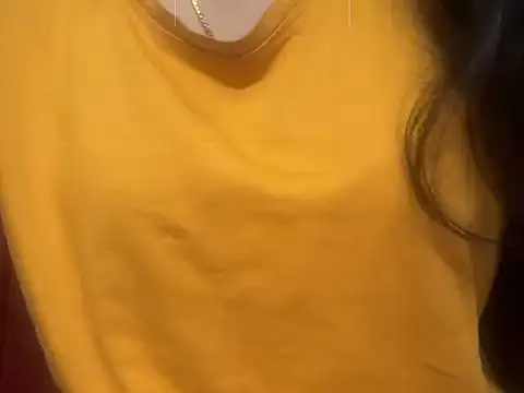 Snapshot of _FluffyHxney_ chatting on December 2024 05:59:02 AM FluffyHxney online show from December 2024 05:59:02 AM