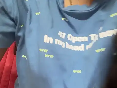 Snapshot of _FluffyHxney_ chatting on December 2024 05:59:01 AM FluffyHxney online show from December 2024 05:59:01 AM