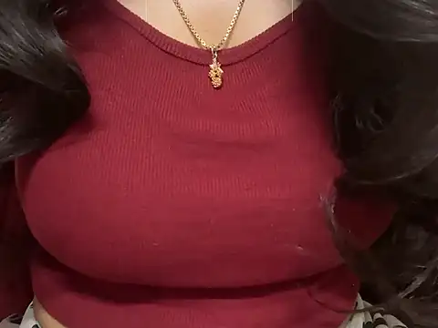 Snapshot of _FluffyHxney_ chatting on December 2024 04:43:01 PM FluffyHxney online show from December 2024 04:43:01 PM