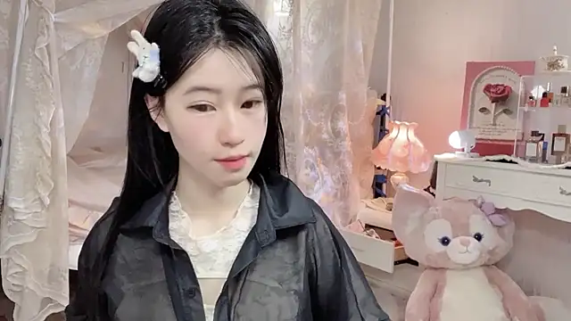 JennieKim RoseannePark online show from December 2024 02:44:02 AM