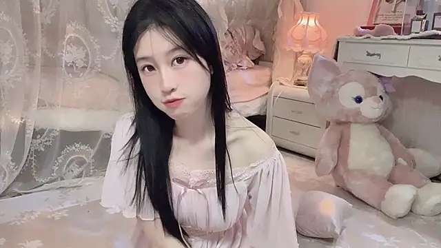 JennieKim RoseannePark online show from December 2024 02:17:02 PM