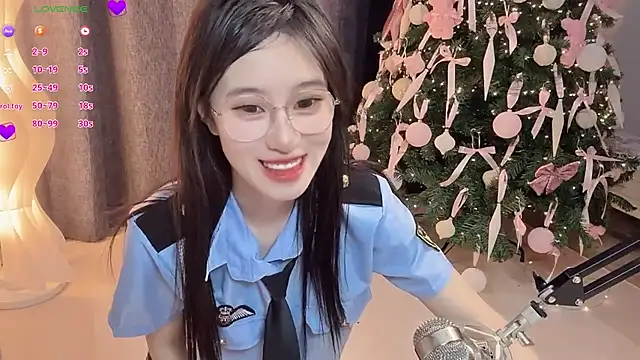 JennieKim RoseannePark online show from December 2024 01:43:02 PM