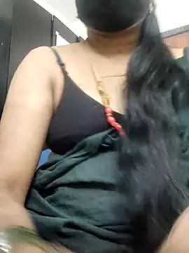 Snapshot of Tamilrojanew chatting on April 2026 05:32:02 PM Tamilrojanew online show from April 2026 05:32:02 PM
