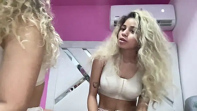 brithneysquirt online show from December 2025 03:35:01 AM