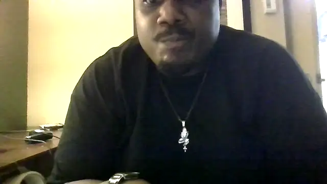 Snapshot of BigBossaNova69 chatting on May 2026 05:24:01 AM BigBossaNova69 online show from May 2026 05:24:01 AM
