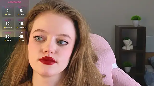 Eveleen Soleen online show from December 2024 10:45:01 PM