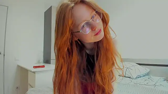 Fire Luna online show from March 2025 06:54:02 AM