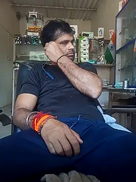 Snapshot of Priynkarani chatting on January 2026 06:49:01 AM Priynkarani online show from January 2026 06:49:01 AM