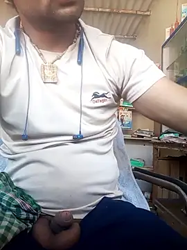 Snapshot of Priynkarani chatting on January 2026 06:29:02 AM Priynkarani online show from January 2026 06:29:02 AM