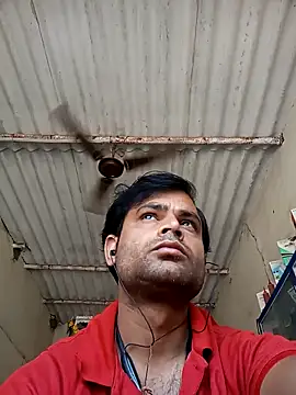 Snapshot of Priynkarani chatting on February 2026 06:17:02 AM Priynkarani online show from February 2026 06:17:02 AM