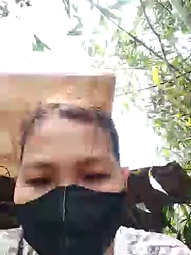 Snapshot of Betty20zx chatting on March 2025 05:13:02 AM Betty20zx online show from March 2025 05:13:02 AM