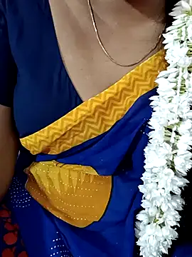 Snapshot of tamil-varshu chatting on January 2025 02:52:01 PM tamil-varshu online show from January 2025 02:52:01 PM