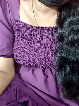 Snapshot of tamil-varshu chatting on January 2025 05:33:01 PM tamil-varshu online show from January 2025 05:33:01 PM